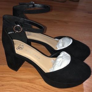 Teens suedette block heels